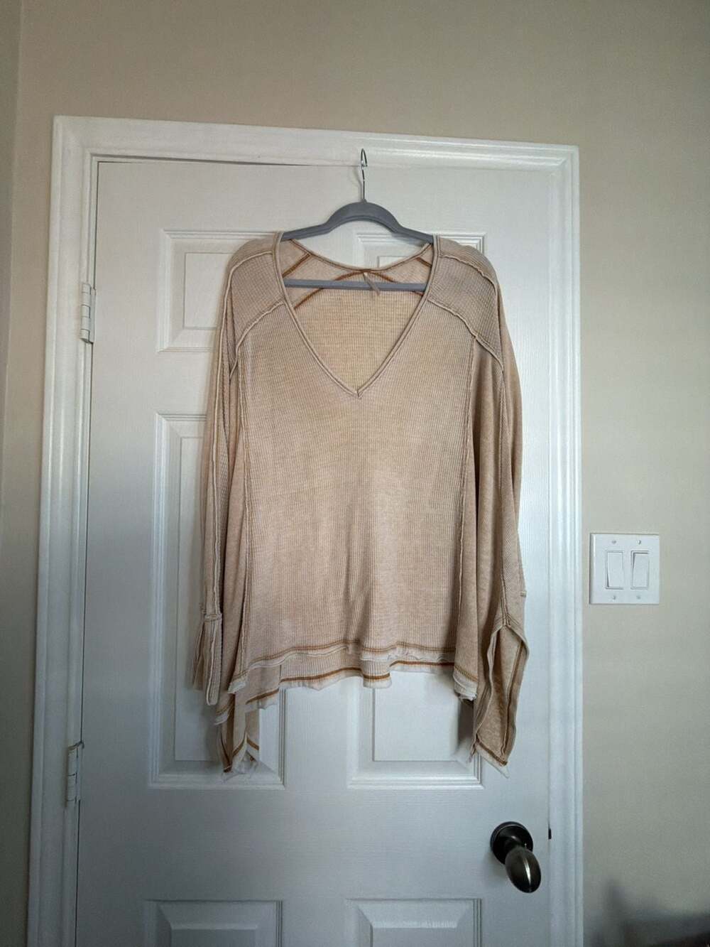 Free People Laguna Thermal Top Size S Beige Waffle Knit Long Sleeve V-Neck